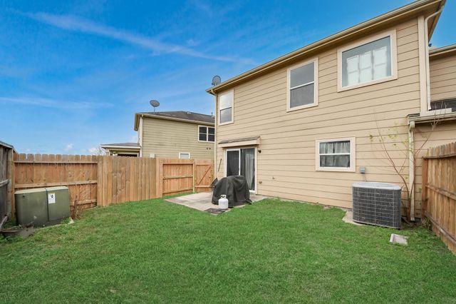 15323 Trinity Meadow Drive, Houston, TX 77489