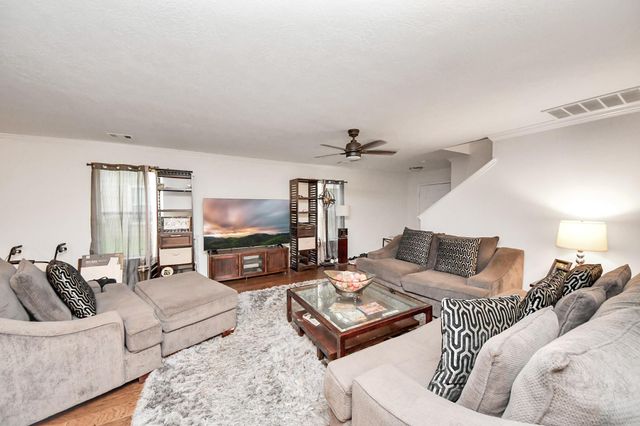 15323 Trinity Meadow Drive, Houston, TX 77489