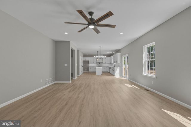 1179 HOLMES AVE, Vineland, NJ 08361