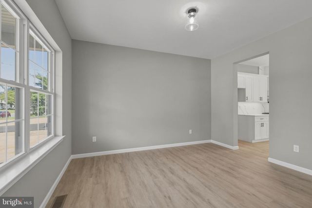 1179 HOLMES AVE, Vineland, NJ 08361