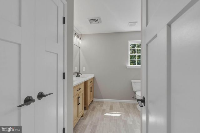 1179 HOLMES AVE, Vineland, NJ 08361