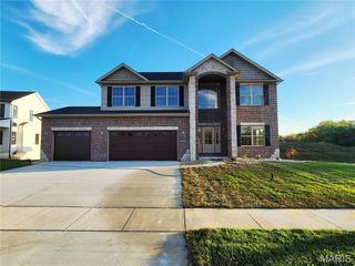 712 Creekwood Court, O'fallon, IL 62269