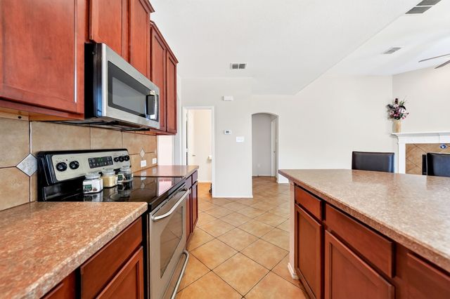 1016 Weeson Road, Forney, TX 75126
