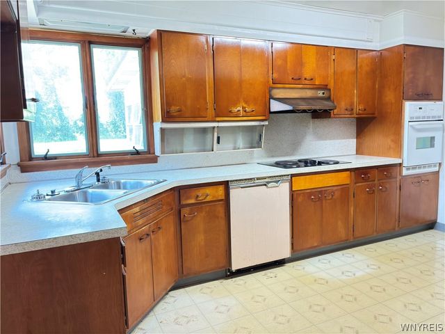 325 Mc Chesney Street, Wilson, NY 14172
