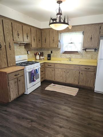 W6052 County Road D Road, Montello, WI 53949