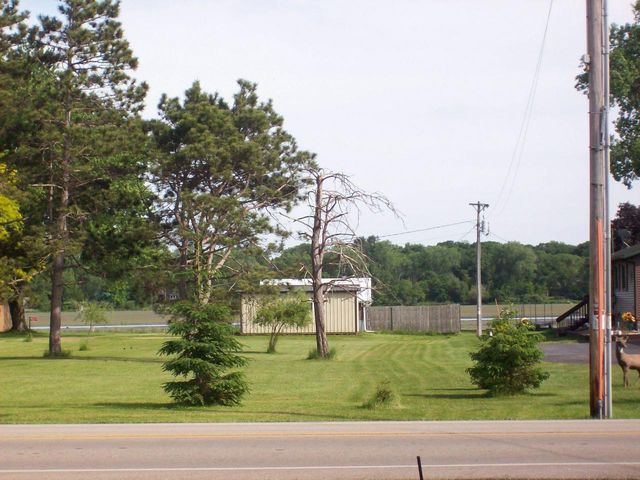W6052 County Road D Road, Montello, WI 53949