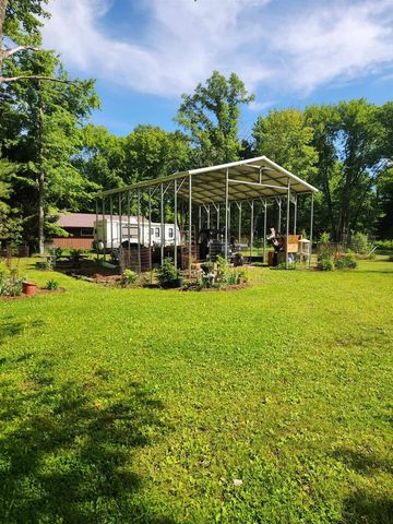 W6052 County Road D Road, Montello, WI 53949
