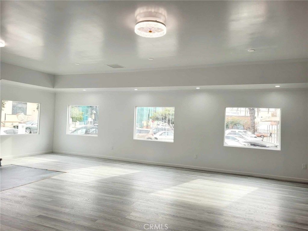 109 N Cedar Street, Glendale, CA 91206 — photo 3