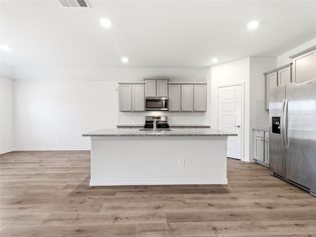 9809 Gooseneck Drive, Aubrey, TX 76227