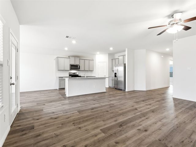 9809 Gooseneck Drive, Aubrey, TX 76227