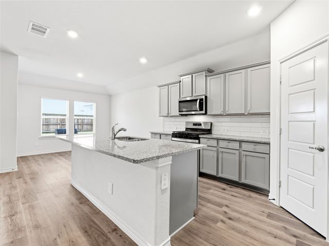 9809 Gooseneck Drive, Aubrey, TX 76227