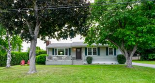 1 Saratoga Court, Plattsburgh, NY 12901