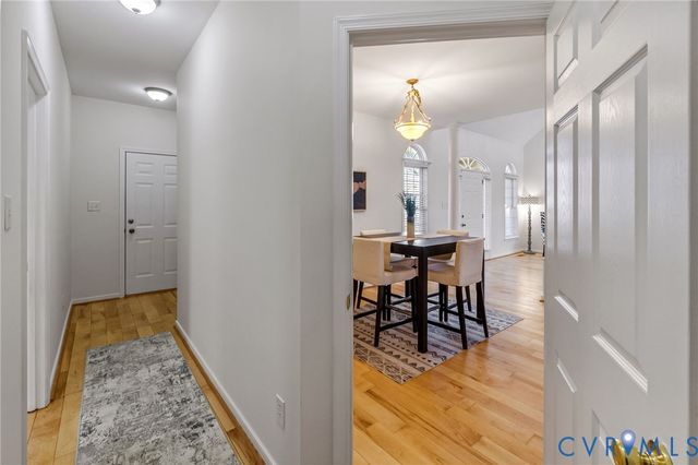 14460 Woodleigh Dr, Chester, VA 23831