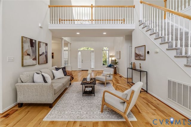 14460 Woodleigh Dr, Chester, VA 23831