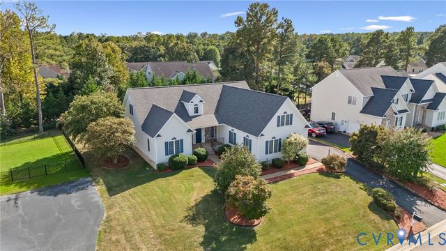 14460 Woodleigh Dr, Chester, VA 23831