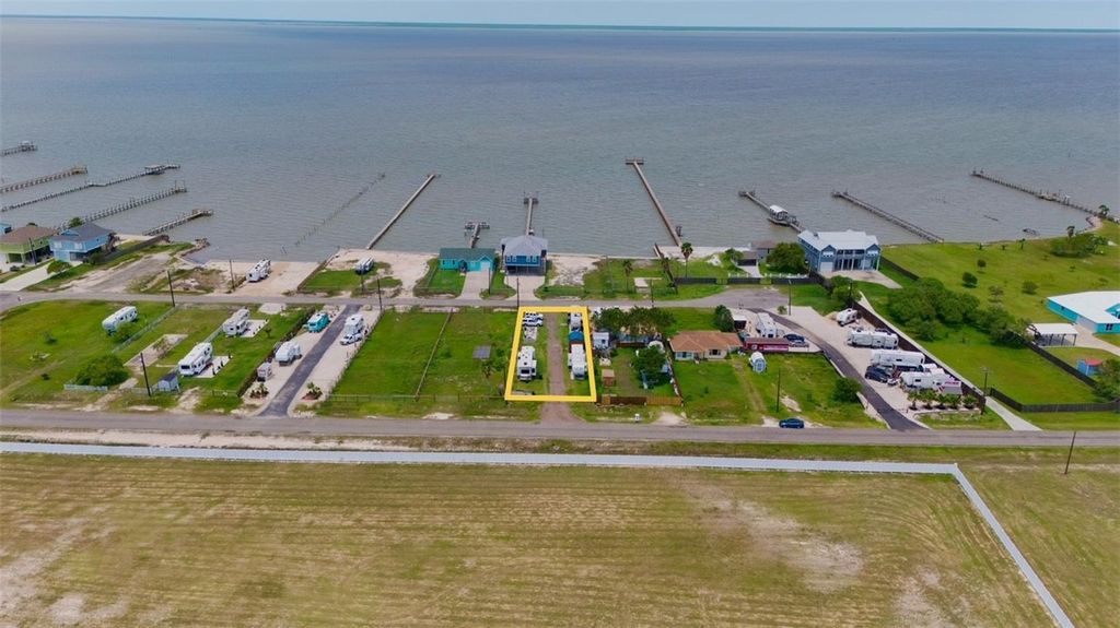20 Copano Ridge Rd., Rockport, TX 78282 — exterior