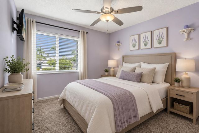 552 NW 208th Terrace, Pembroke Pines, FL 33029