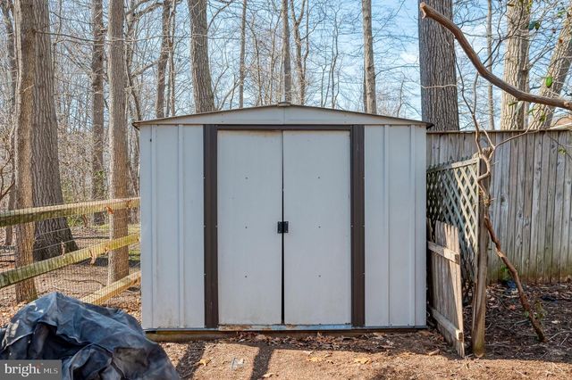 1114 E VIKING CT, Abingdon, MD 21009