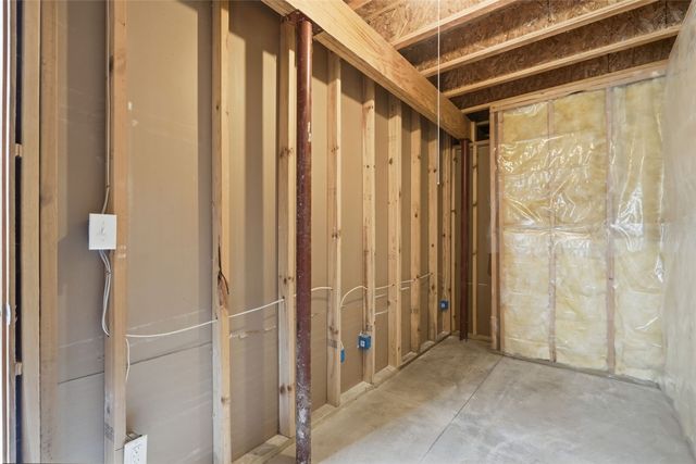 1623 Wolf Drive NW, Cedar Rapids, IA 52405