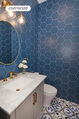 689 MAC DONOUGH Street, New York City, NY 11233