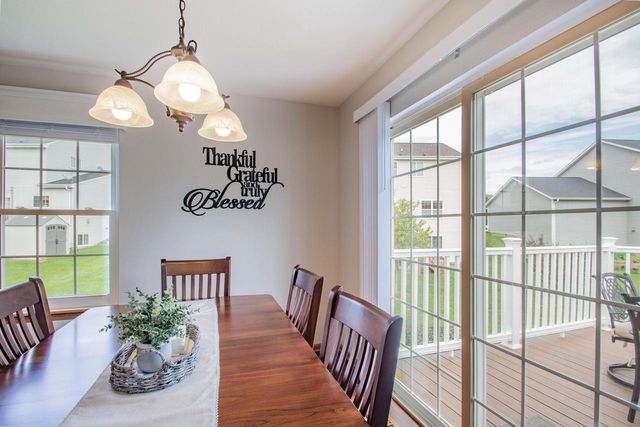 435 Crestwood DRIVE, Johnson Creek, WI 53038