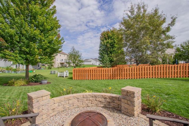 435 Crestwood DRIVE, Johnson Creek, WI 53038