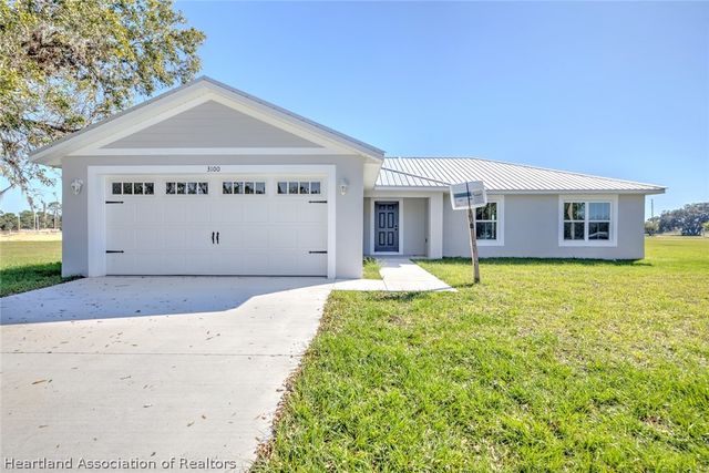2104 Flower Terrace, Sebring, FL 33875
