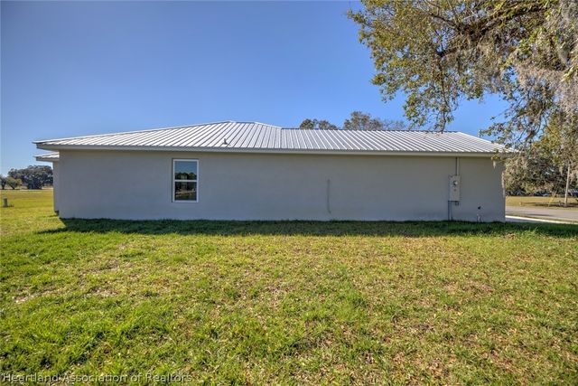 2104 Flower Terrace, Sebring, FL 33875
