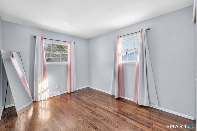 84 Eileen Road, West Haven, CT 06516