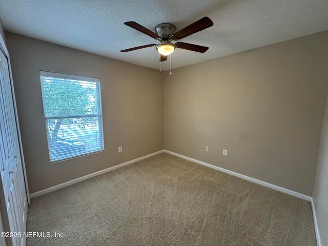 6063 MAGGIES Circle 110, Jacksonville, FL 32244