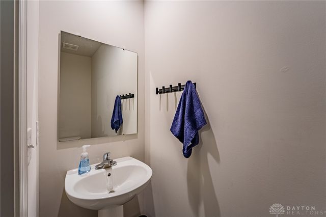 6740 Riverview Avenue, Middletown, OH 45042