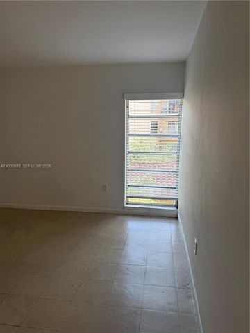 4845 NW 7th St 307-5, Miami, FL 33126