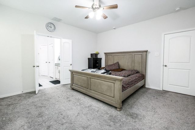 138 Sunray Creek Drive, Katy, TX 77493