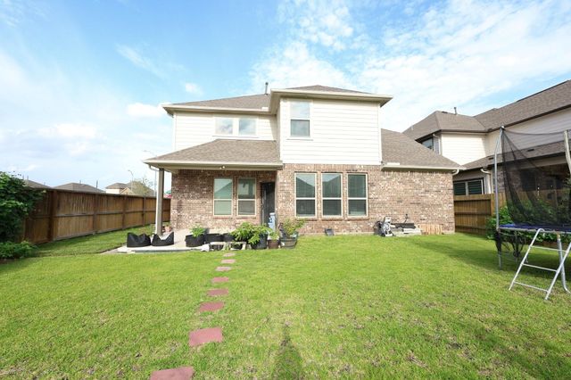 138 Sunray Creek Drive, Katy, TX 77493