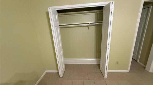 7706 Winter Glen Lane, Houston, TX 77072