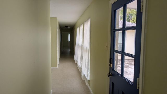 7706 Winter Glen Lane, Houston, TX 77072