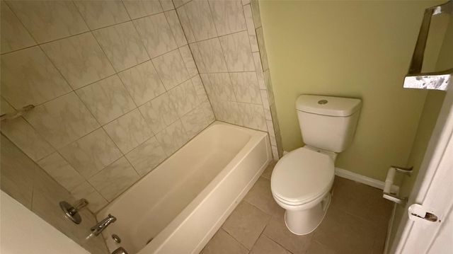 7706 Winter Glen Lane, Houston, TX 77072