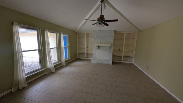 7706 Winter Glen Lane, Houston, TX 77072