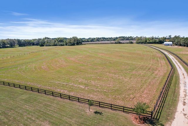 1690 Benton Store Road, Columbia, AL 36319