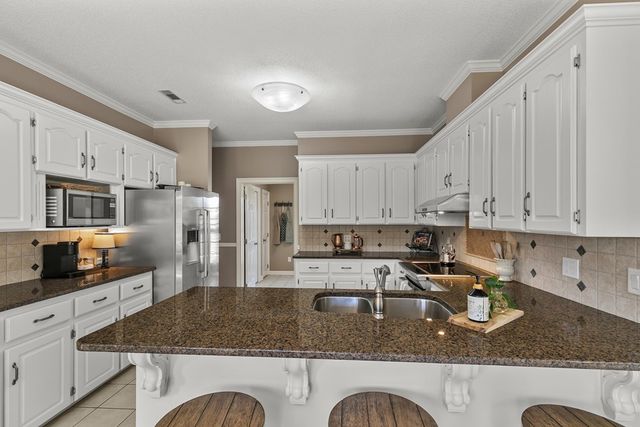 1690 Benton Store Road, Columbia, AL 36319