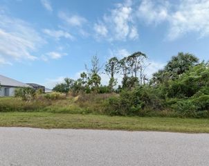 15664 ALDAMA CIRCLE, Port Charlotte, FL 33981