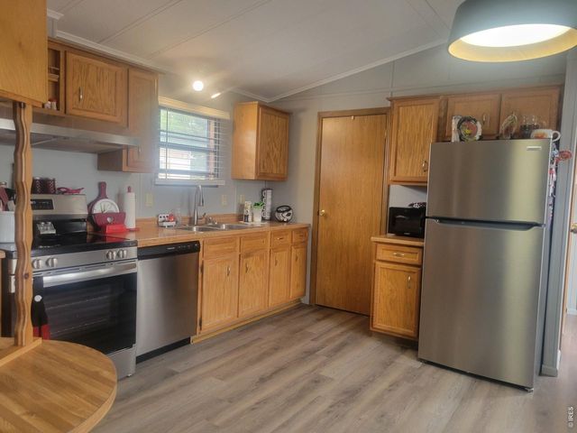 2200 37th St 102, Evans, CO 80620