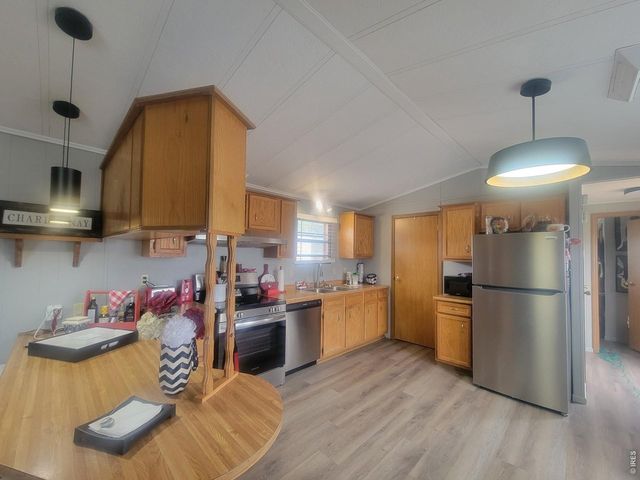 2200 37th St 102, Evans, CO 80620
