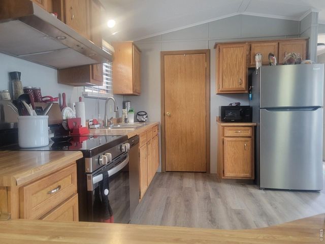 2200 37th St 102, Evans, CO 80620