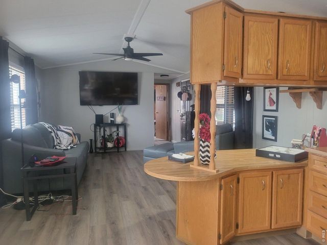 2200 37th St 102, Evans, CO 80620