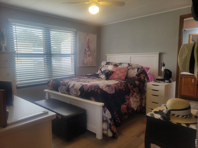 2200 37th St 102, Evans, CO 80620