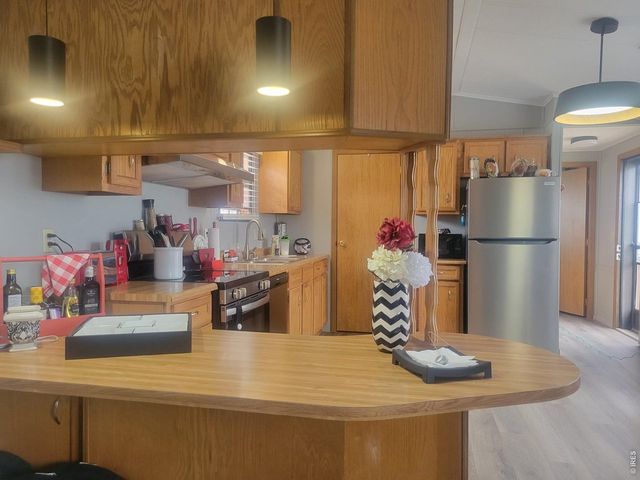 2200 37th St 102, Evans, CO 80620