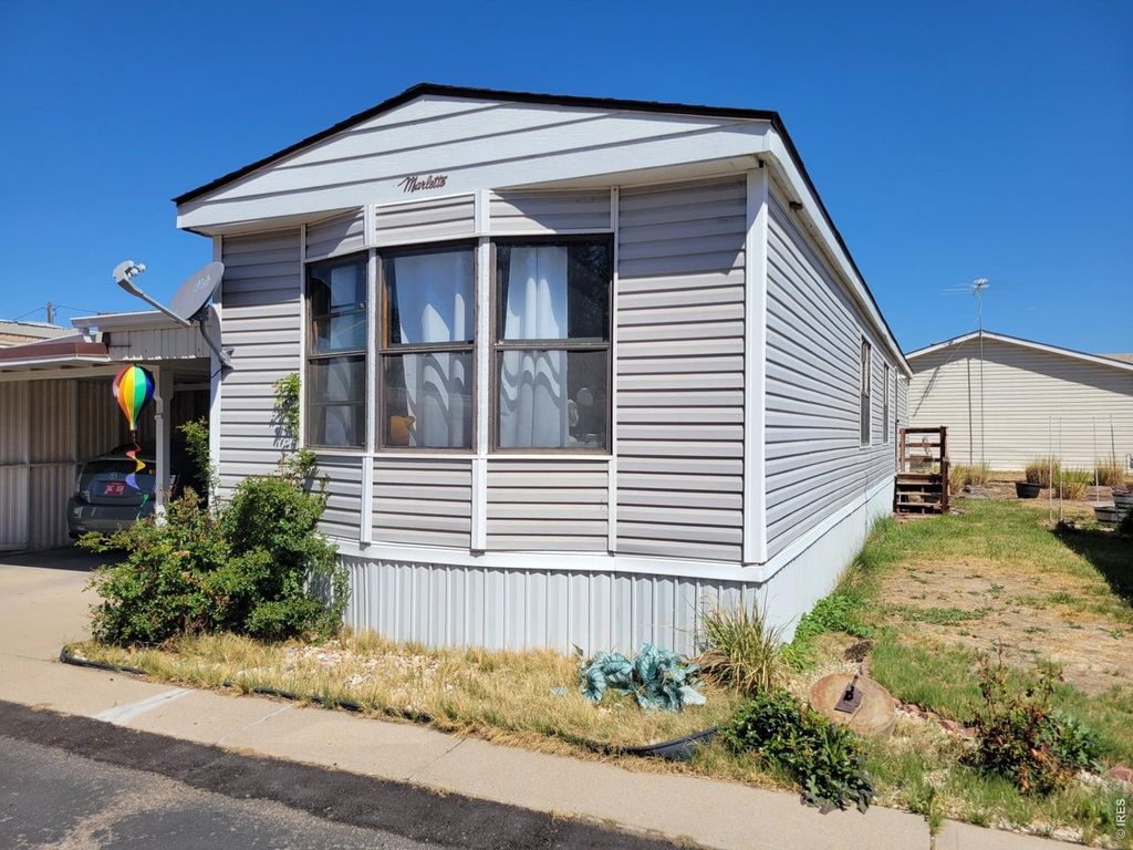 2200 37th St 102, Evans, CO 80620