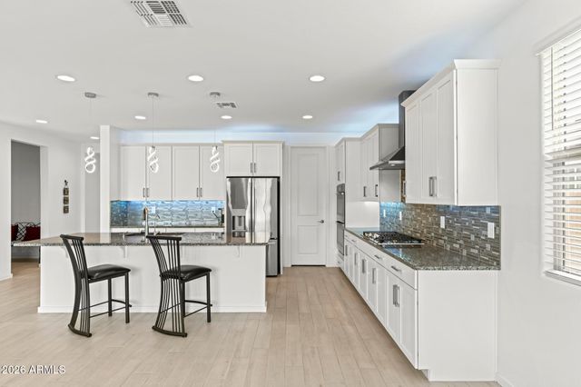 8518 N 186TH Lane, Waddell, AZ 85355