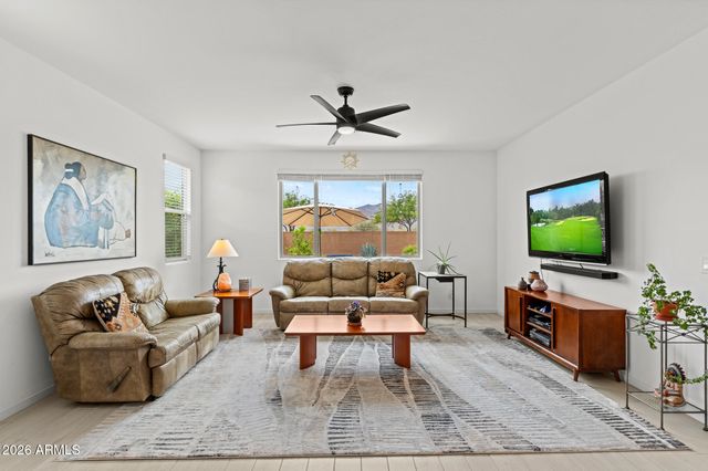8518 N 186TH Lane, Waddell, AZ 85355
